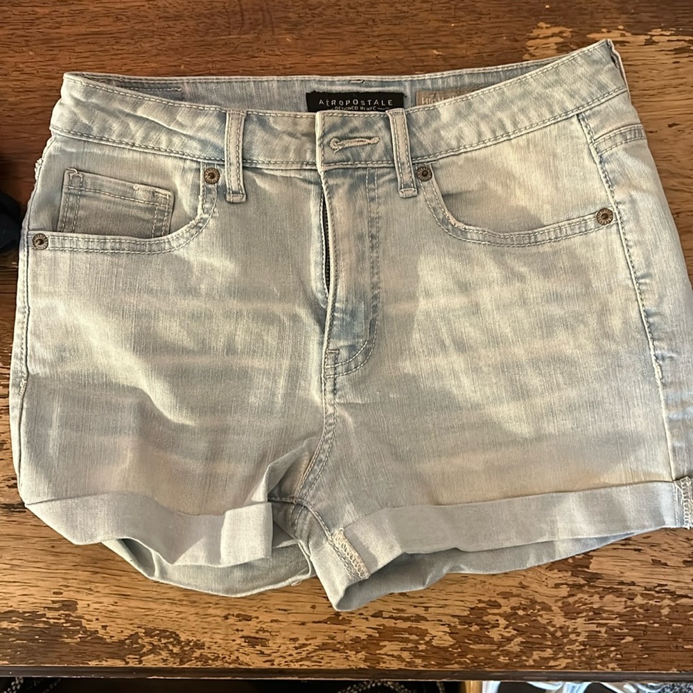 aeropostale high waisted jean shorts size 4